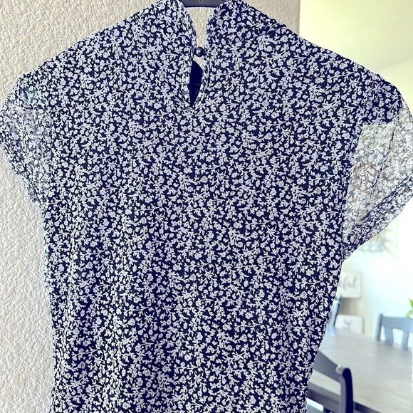 Forever 21 Floral Black White Dress Mock Neck Short Sleeves Ruched M Lining - Picture 7 of 10